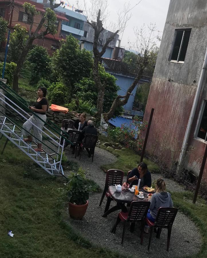 Little Pilgrim Lodge Pokhara Dış mekan fotoğraf